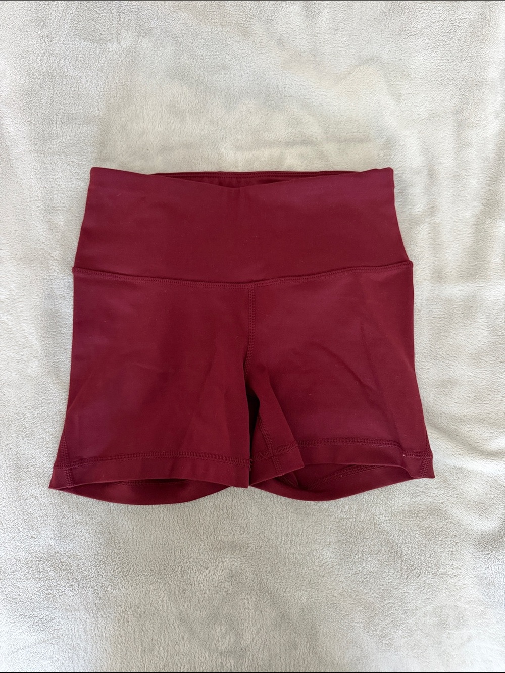Women's High-Waist Biker Shorts Burgundy with inside pocket